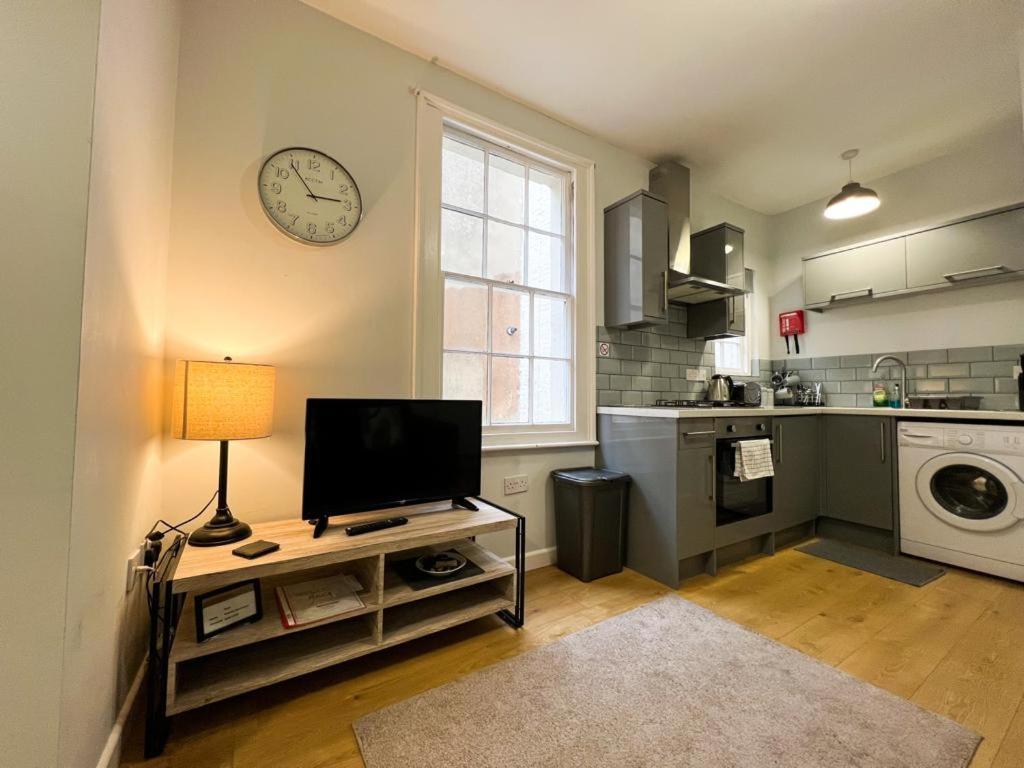 Suitely - Berkeley Apartments Cheltenham Exteriér fotografie