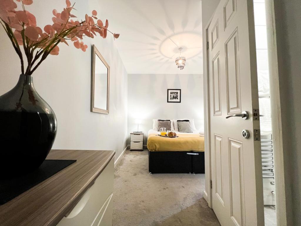 Suitely - Berkeley Apartments Cheltenham Exteriér fotografie
