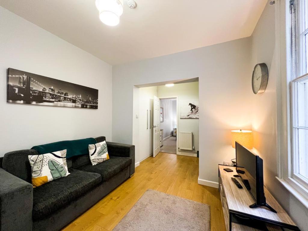 Suitely - Berkeley Apartments Cheltenham Exteriér fotografie